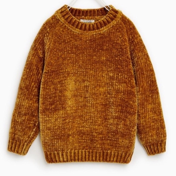 Zara Sweaters - NWOT ZARA Chenille Sweater